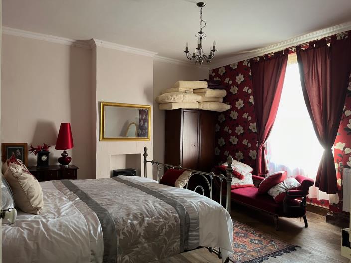 Image No.10-3 Bed Village House for sale