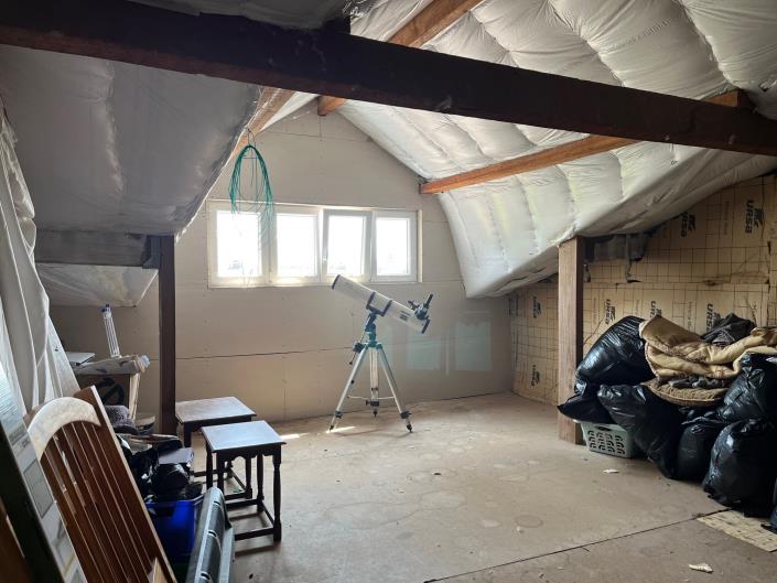 Image No.11-3 Bed Village House for sale