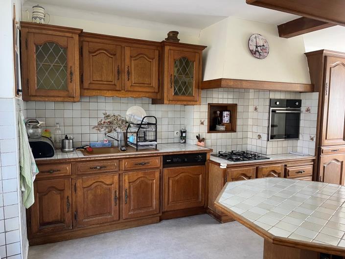 Image No.17-4 Bed Country House for sale