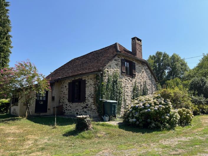 Image No.21-3 Bed Country Property for sale