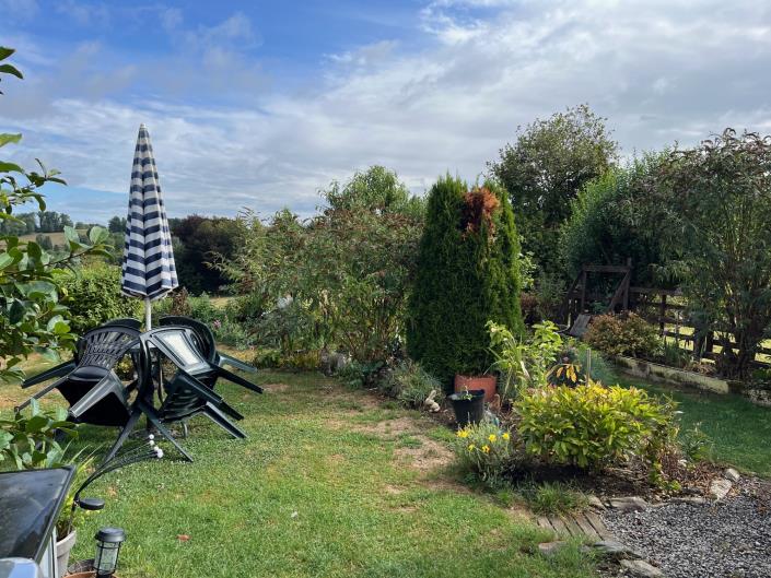 Image No.4-4 Bed Village House for sale