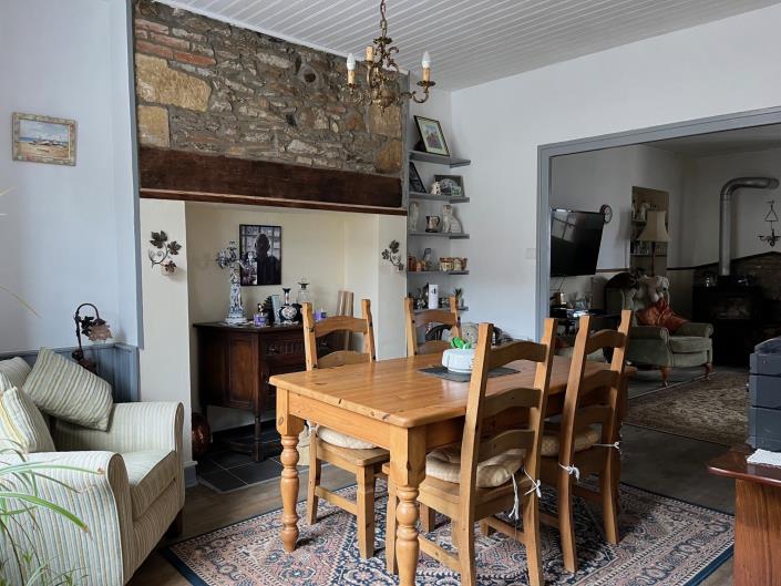 Image No.8-4 Bed Village House for sale