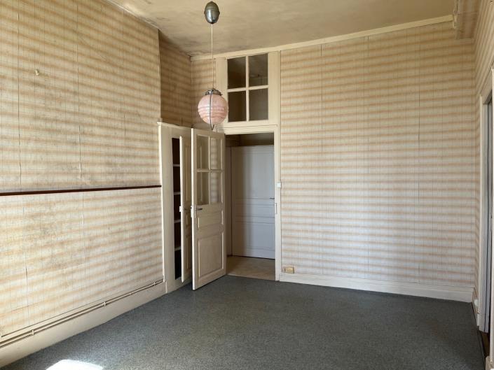 Image No.19-5 Bed Village House for sale