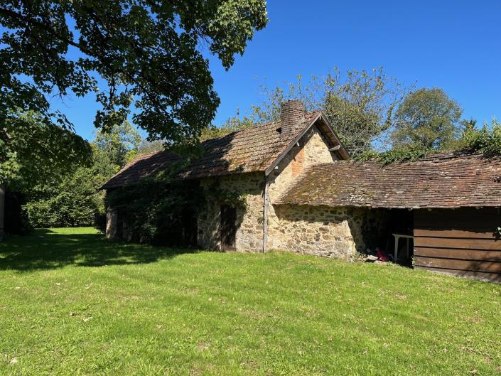 Image No.12-2 Bed Country House for sale