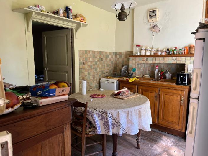 Image No.6-2 Bed Country House for sale