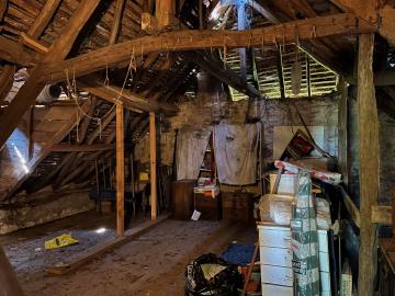 6451_immo_berthou_chateau_chervix_maison_en_pierres_campagne_dependances_terrain_vue_puits--29-