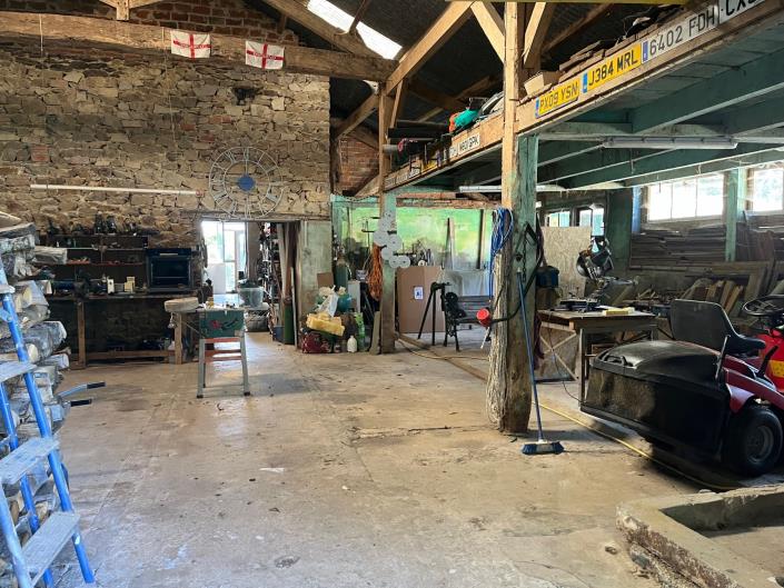 Image No.26-3 Bed Village House for sale