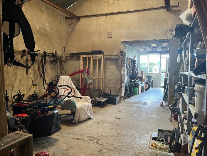 Image No.27-3 Bed Village House for sale