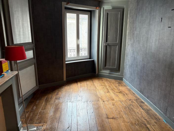 Image No.17-4 Bed Village House for sale