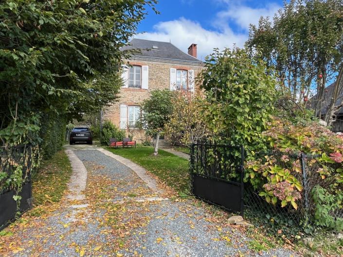 Image No.2-3 Bed Village House for sale