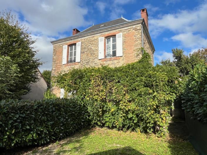 Image No.4-3 Bed Village House for sale