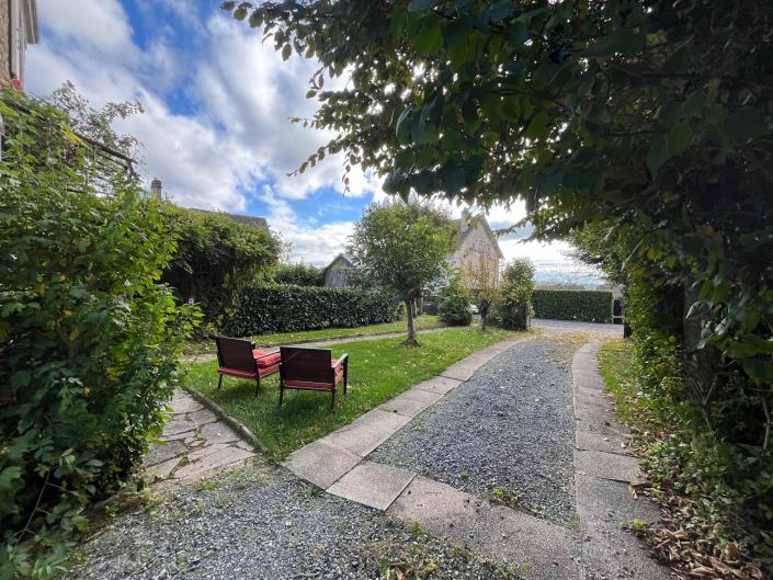 Image No.5-3 Bed Village House for sale