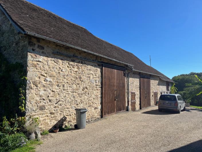 Image No.7-5 Bed Country Property for sale