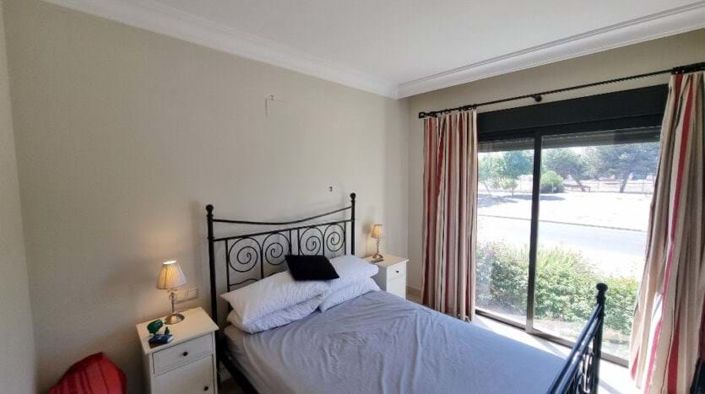 Image No.10-2 Bed Apartment for sale