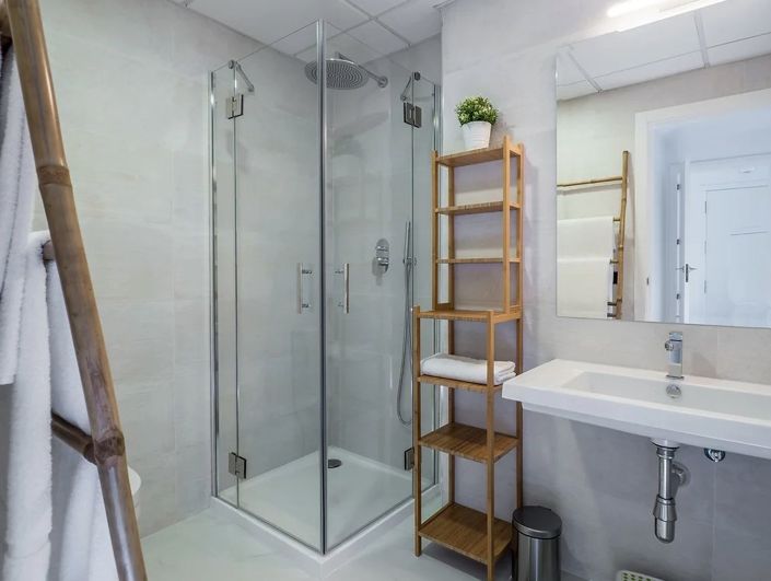 Image No.15-2 Bed Apartment for sale