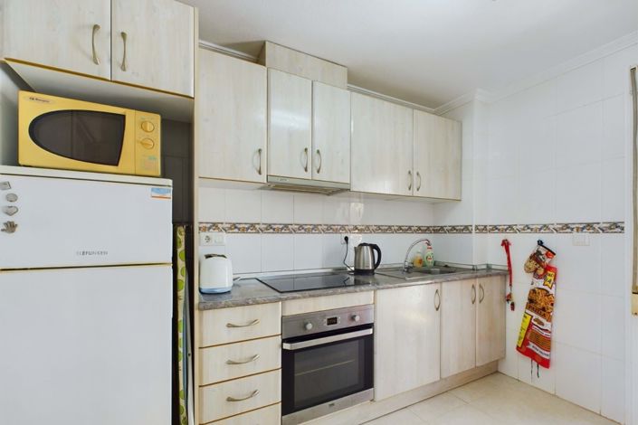 Image No.11-3 Bed Townhouse for sale