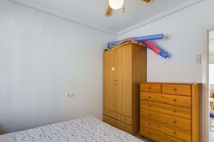 Image No.18-3 Bed Townhouse for sale