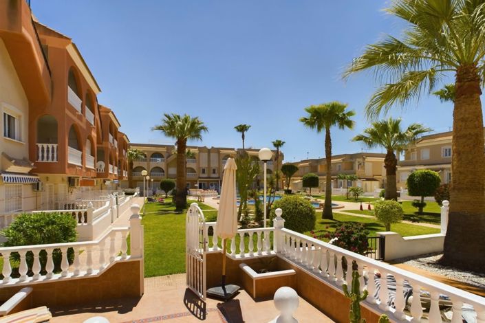 Image No.32-3 Bed Townhouse for sale