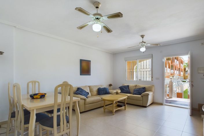 Image No.5-3 Bed Townhouse for sale