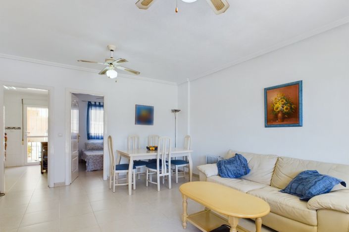 Image No.8-3 Bed Townhouse for sale