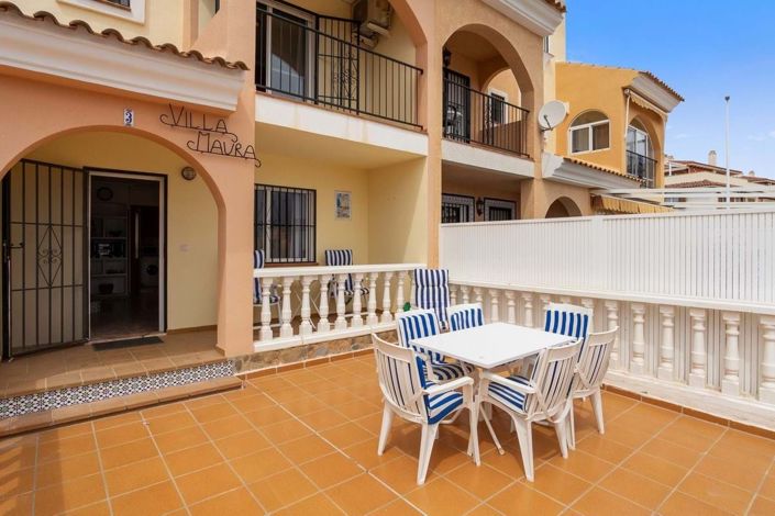 Image No.2-3 Bed Townhouse for sale