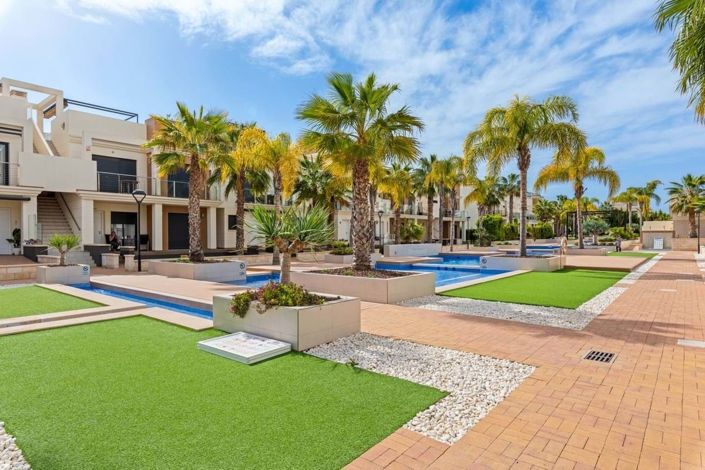 Image No.24-2 Bed Apartment for sale