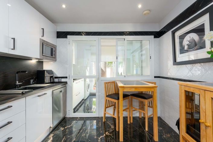 Image No.9-3 Bed Townhouse for sale