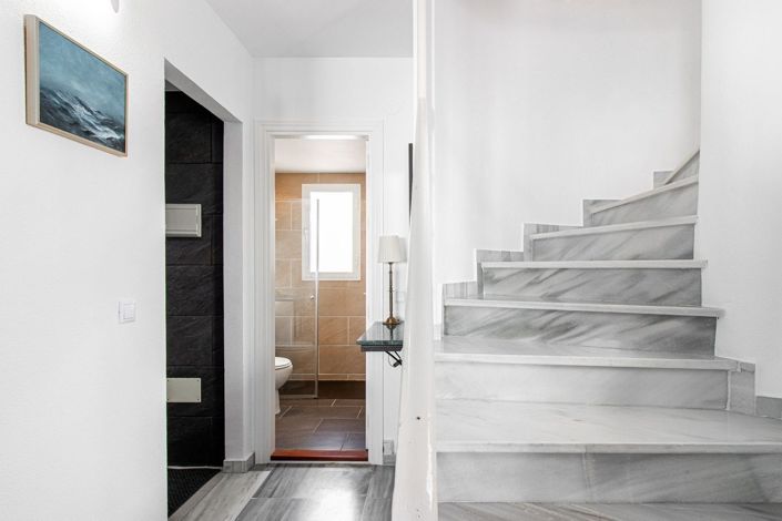 Image No.12-3 Bed Apartment for sale