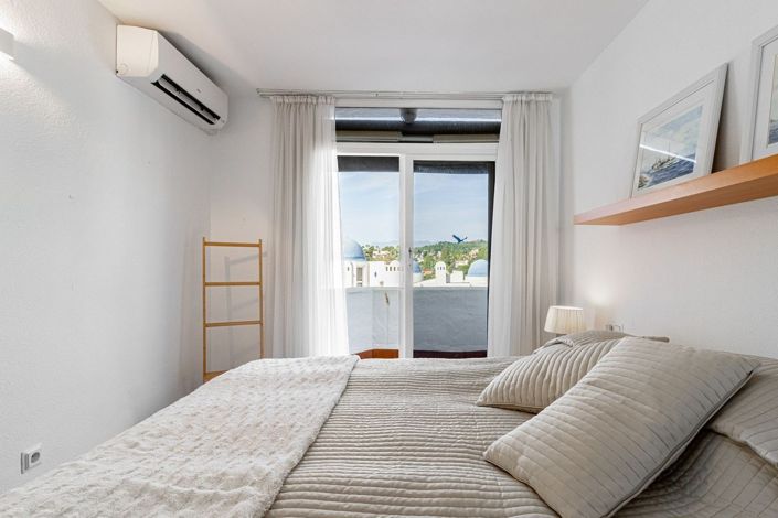 Image No.13-3 Bed Apartment for sale