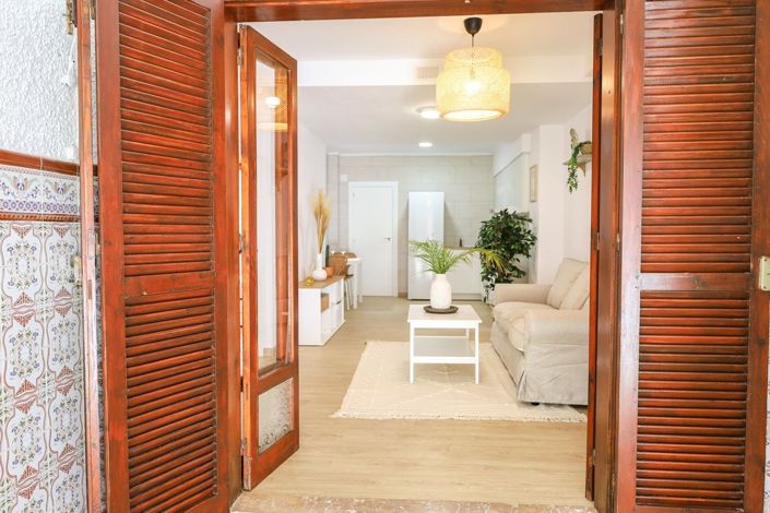 Image No.13-2 Bed Apartment for sale