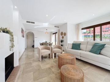 1447-515212-78d1f4f8b6655591b02d22fabb36a692d