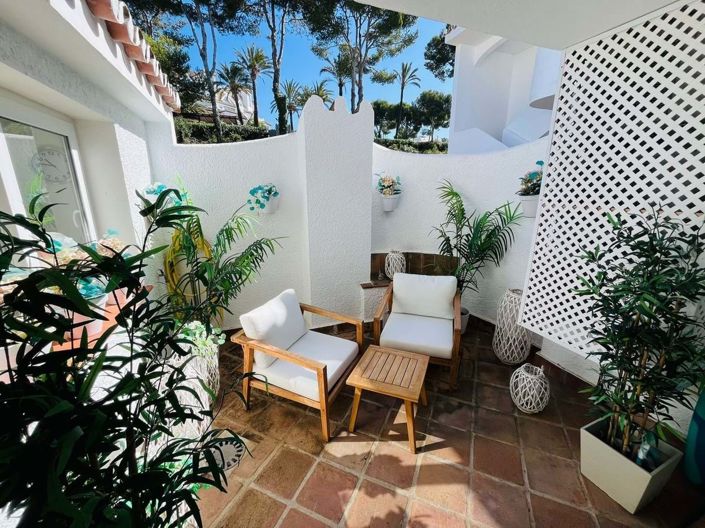 Image No.20-3 Bed Townhouse for sale