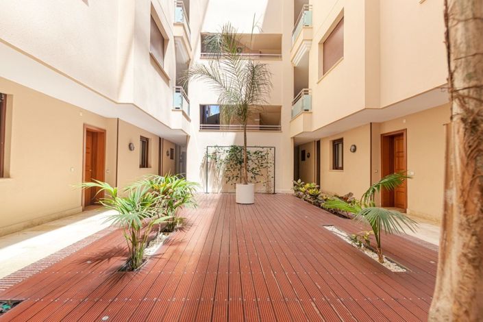 Image No.14-2 Bed Apartment for sale