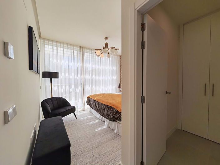 Image No.10-3 Bed Townhouse for sale