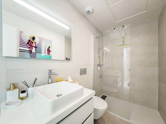 Image No.18-3 Bed Townhouse for sale