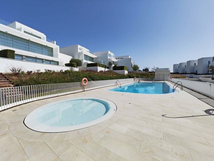 Image No.2-3 Bed Townhouse for sale