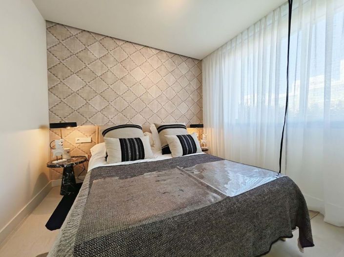 Image No.20-3 Bed Townhouse for sale