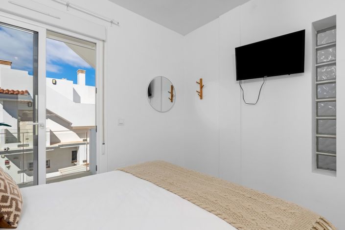 Image No.23-2 Bed Villa for sale