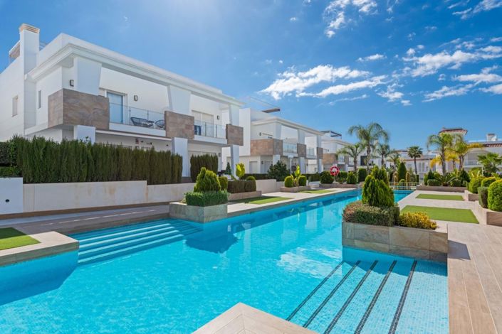 Image No.38-2 Bed Villa for sale