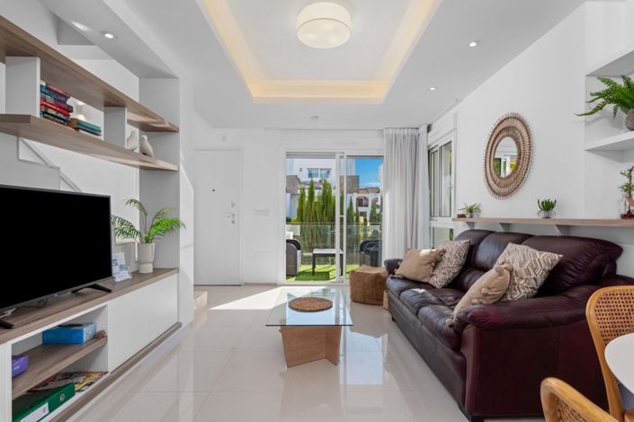 Image No.9-2 Bed Villa for sale