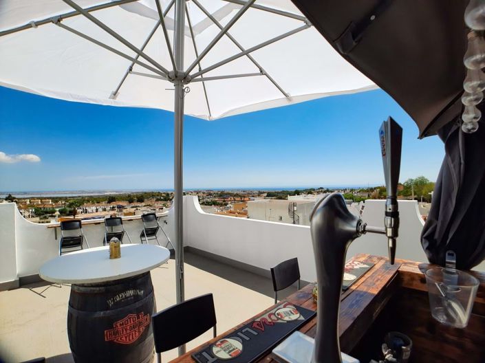 Image No.17-3 Bed Townhouse for sale