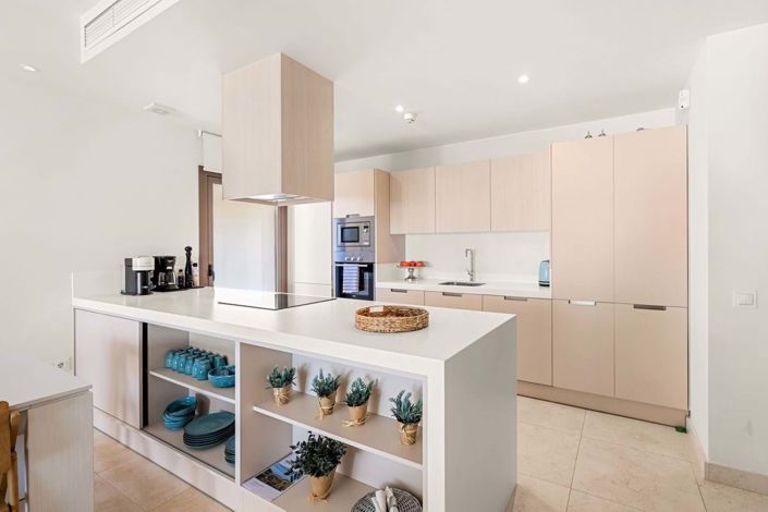 Image No.14-3 Bed Apartment for sale