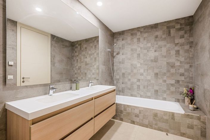 Image No.27-3 Bed Apartment for sale