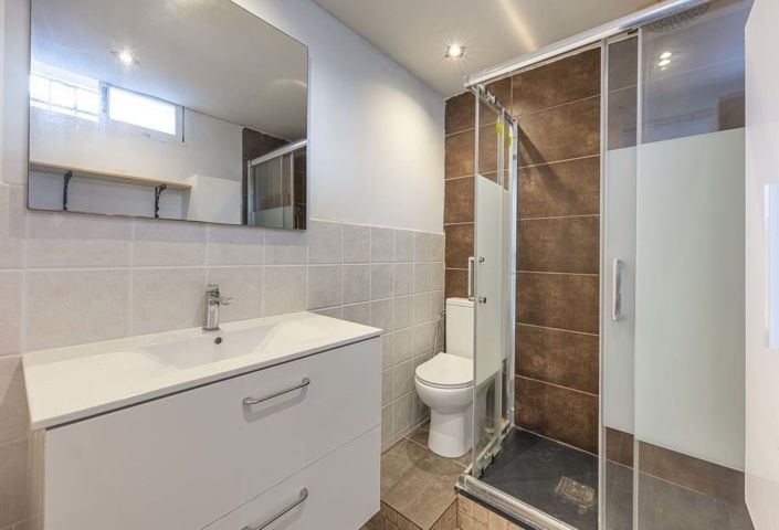 Image No.11-5 Bed Villa for sale