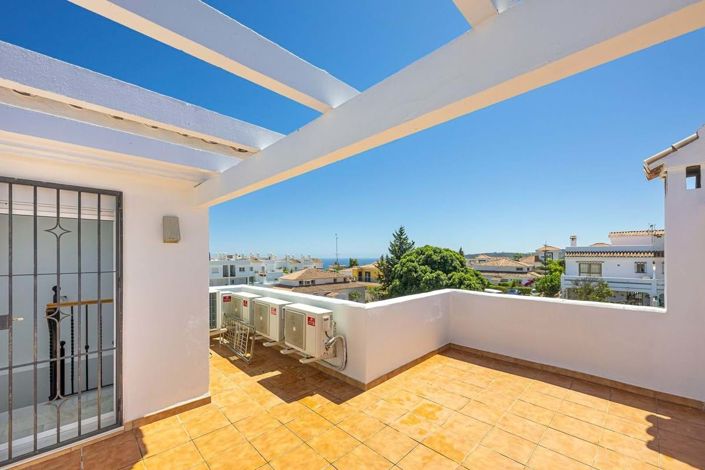 Image No.27-5 Bed Villa for sale