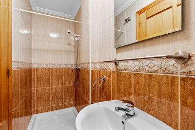 1447-521568-78d1f4f8b6655591b02d22fabb36a692d