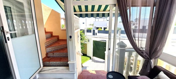 Image No.18-3 Bed Villa for sale