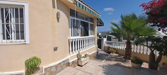 Image No.27-3 Bed Villa for sale