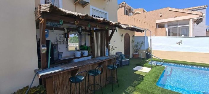 Image No.28-3 Bed Villa for sale