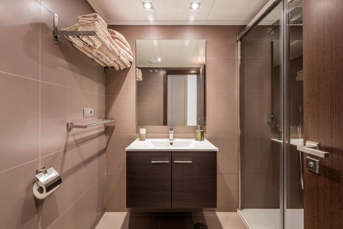 Image No.15-2 Bed Apartment for sale